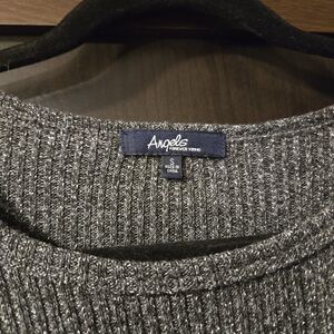 Angels Gray Metallic Sweater Size Small